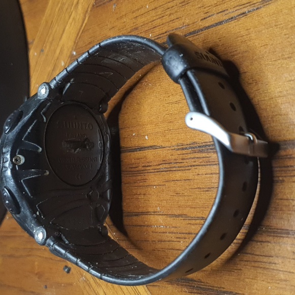 Suunto Vector Black Digital Alarm/Chrono Men's Watch - Picture 3 of 4